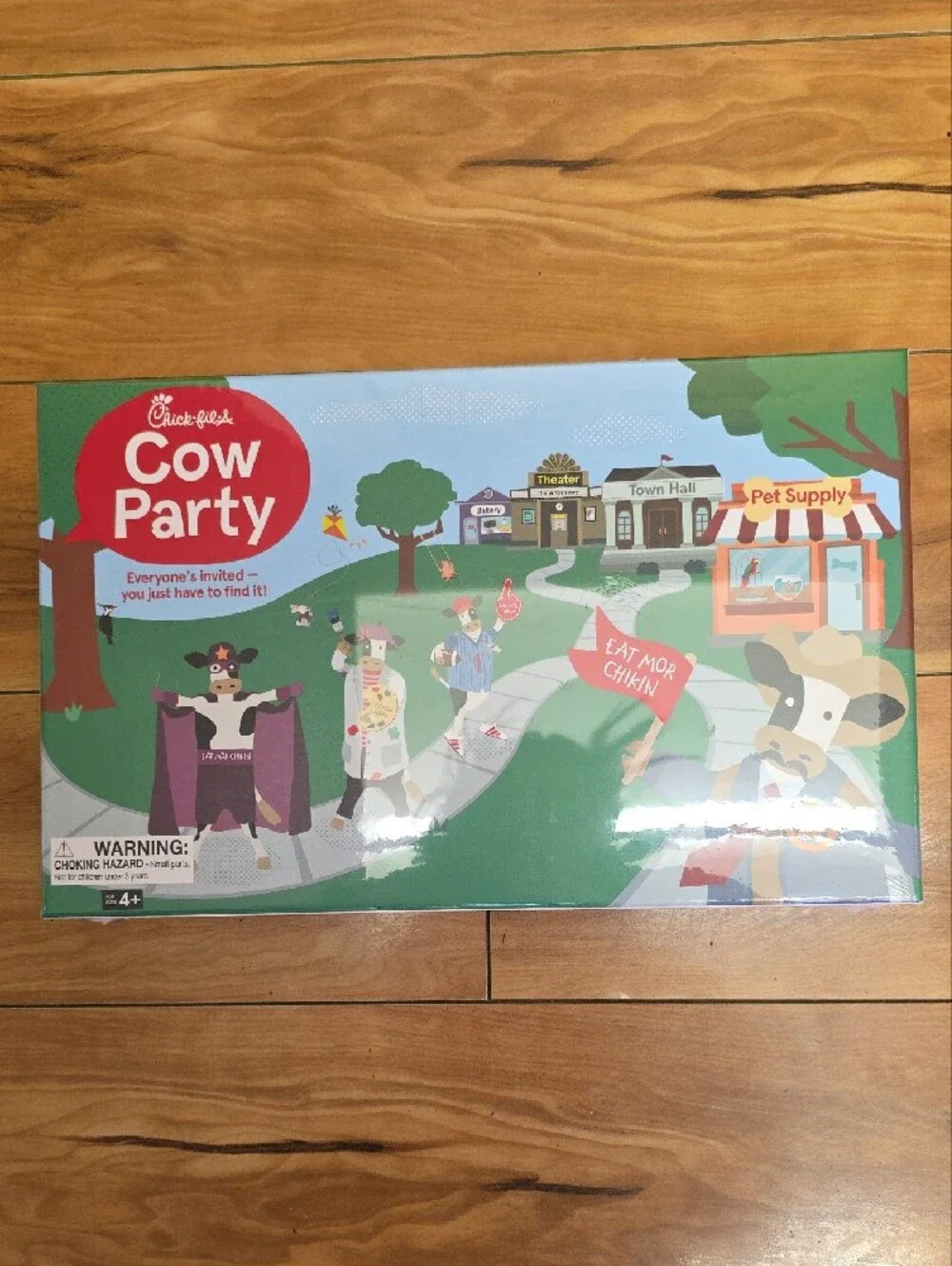NEW Chick-Fil-A Cow Party Bundle 4 Plush Cows 4 Sunglasses Game